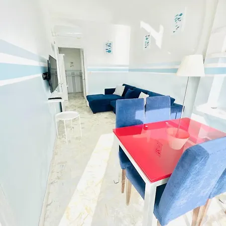 Sally's - Casa Azzurra Apartment *