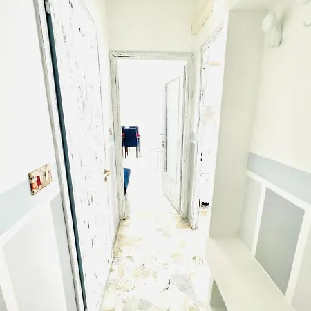 Sally's - Casa Azzurra Sanremo