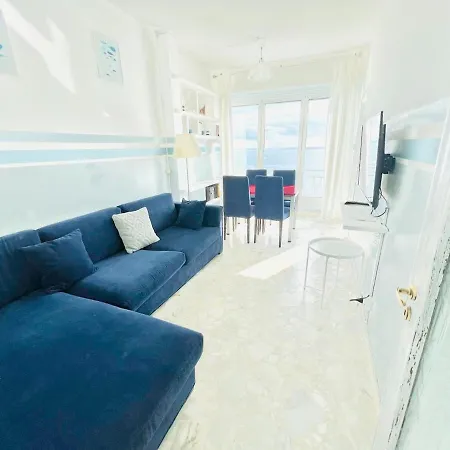 Sally's - Casa Azzurra